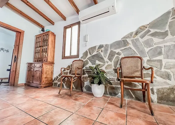 Cd-1926 Three Bedroom Apartment In Nerja