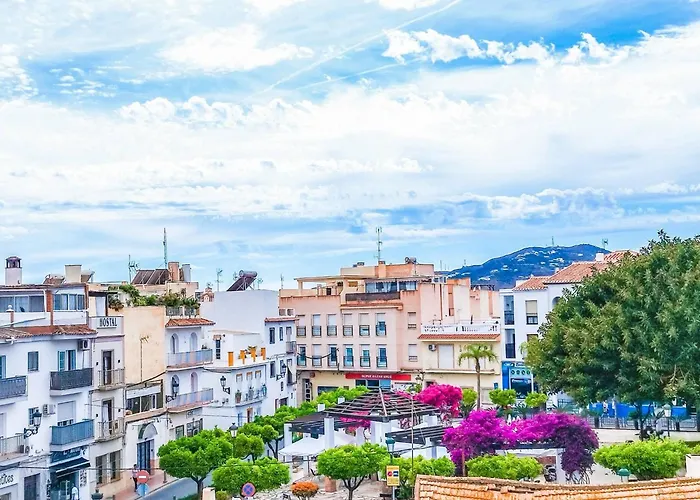 Cd-1926 Three Bedroom Apartment In Nerja